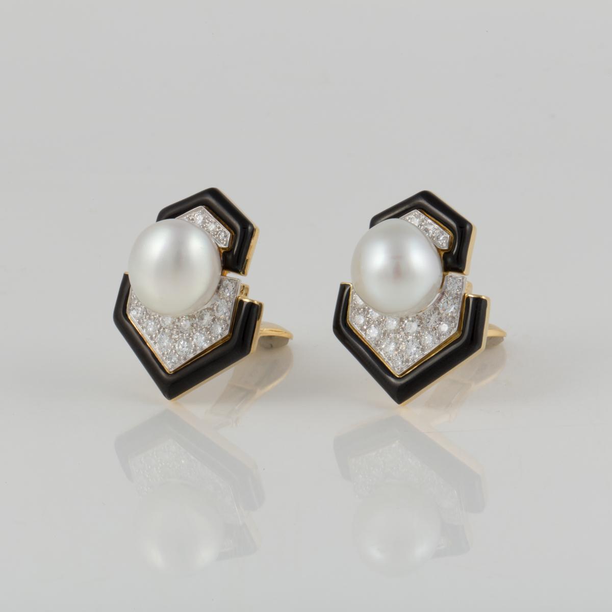 David Webb Vintage Gold, Platinum, Cultured Pearl And Diamond