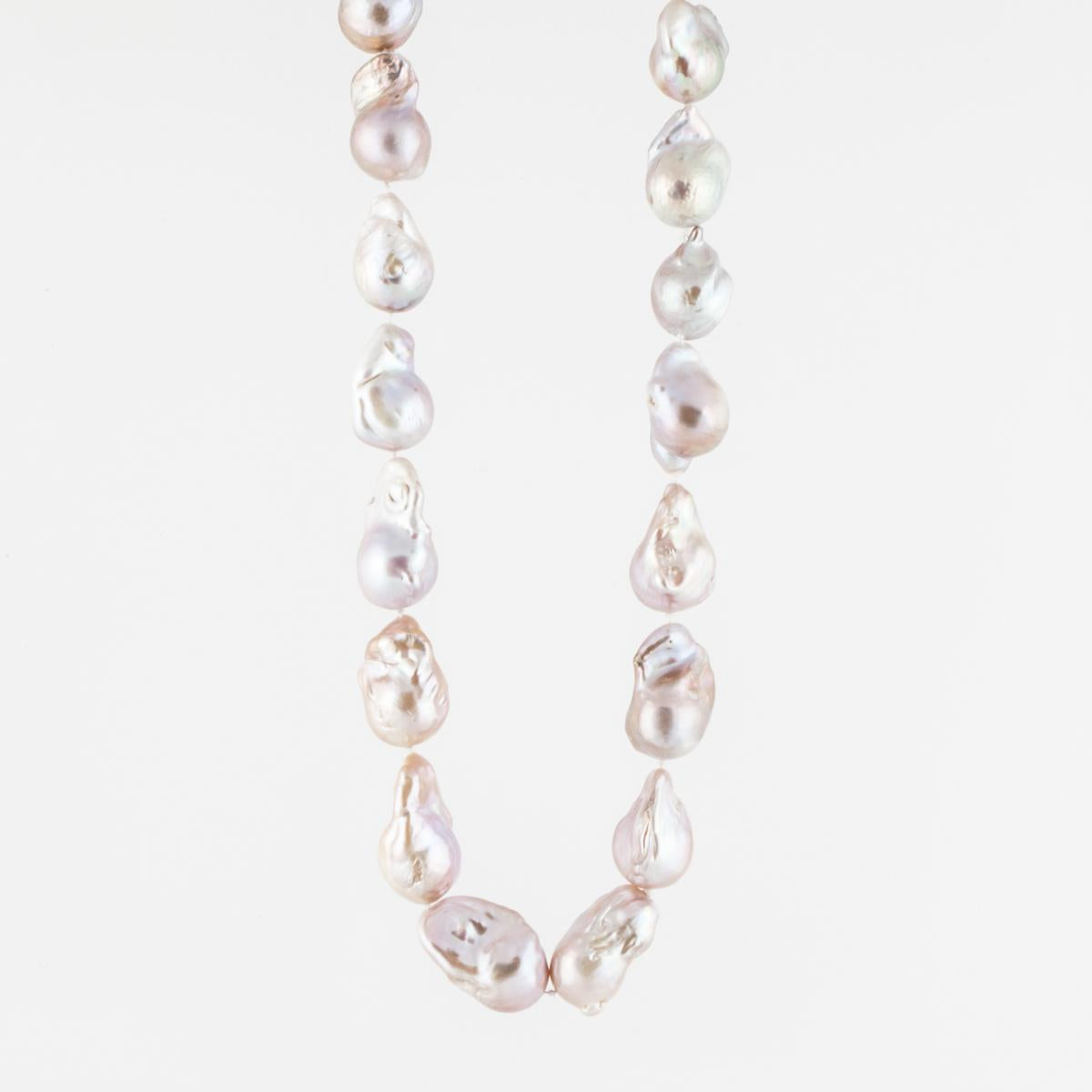 Pink Pearl Necklace Modern Baroque