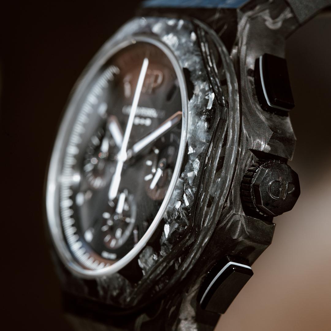 Limited Edition Girard Perregaux Laureato Absolute Crystal Rock