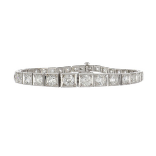 Vintage/Estate White Platinum Diamonds Line Bracelet