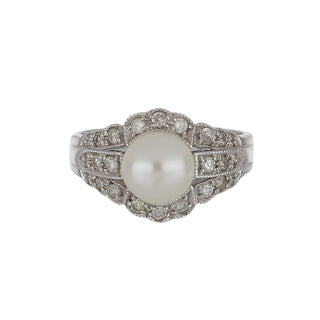 Vintage/Estate White 14K Gold Akoya Pearl Cluster Ring with Diamonds