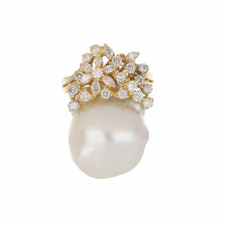 Vintage/Estate 18K Gold South Sea Pearl Cluster Ring with Diamond