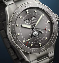 Load image into Gallery viewer, Blancpain Titanium Fifty Fathoms
