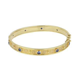 Mazza 14K Gold Hammered Sapphire Bangle