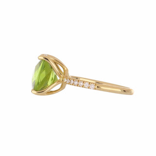 Lisa Nik 18K Gold Peridot Cocktail Ring with Diamonds