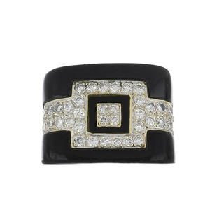 Vintage/Estate 18K Gold Onyx Cocktail Ring with Diamonds