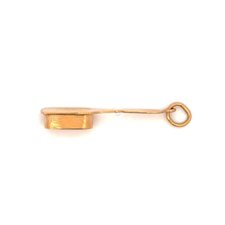 18K Gold Drop Pendant