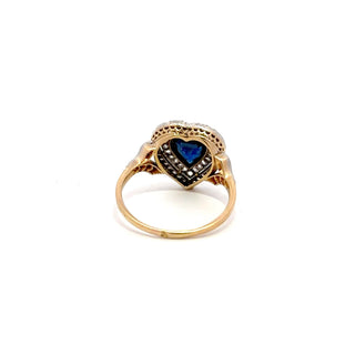 Belle Époque Heart Shape Sapphire Target Ring with Diamonds