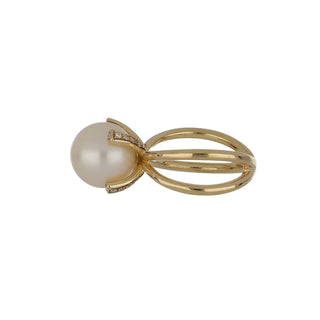 Estate Manis 18K Gold South Sea Pearl Ring with Diamonds