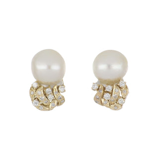 Vintage/Estate 18K Gold South Sea Pearl Stud Earrings with Diamond