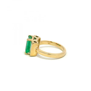 18K Gold Colombian Emerald and Diamond Ring