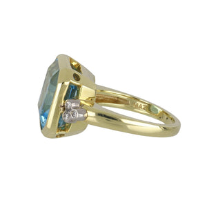 Mazza 14K Gold Blue Topaz Ring