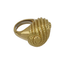 Load image into Gallery viewer, Vintage 18K Gold David Webb &#39;57 Street&#39; Collection Swirl Ring
